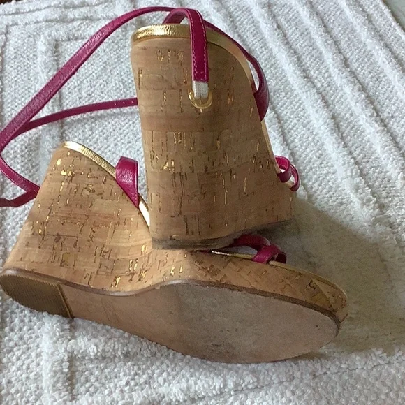 Beautiful fucsia Coach sandals size 7.5 - Picture 6 of 7